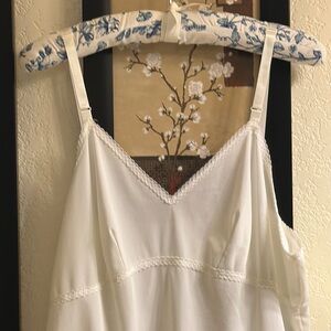 Vintage Lorraine Nylon Full length White Slip w/adjustable straps -42 Tall